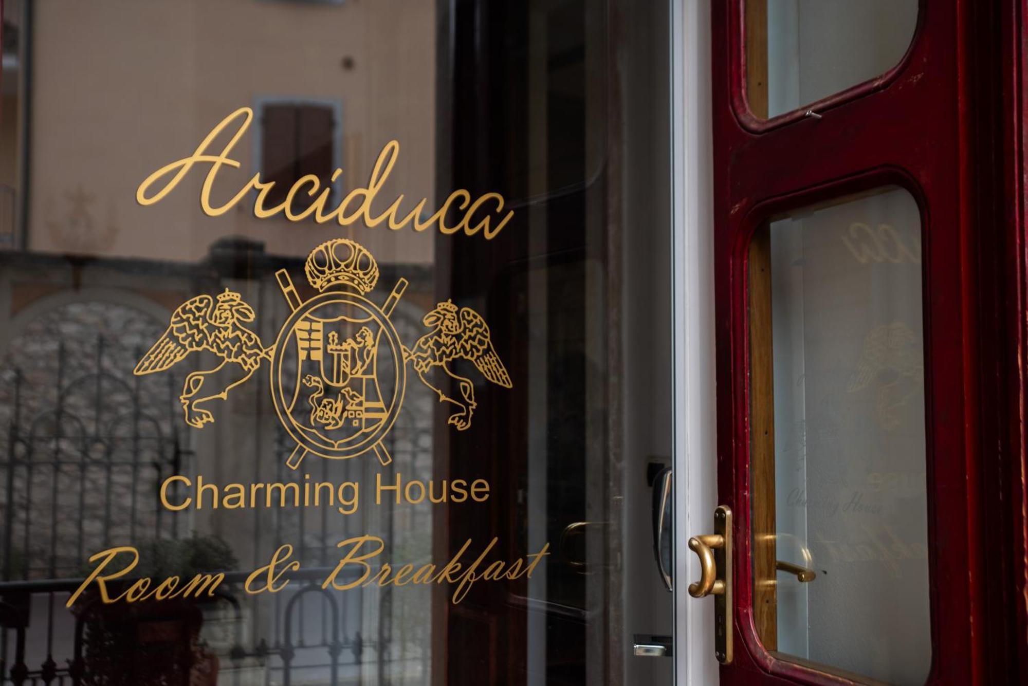 Arciduca Charming House Room & Breakfast Arco Kültér fotó