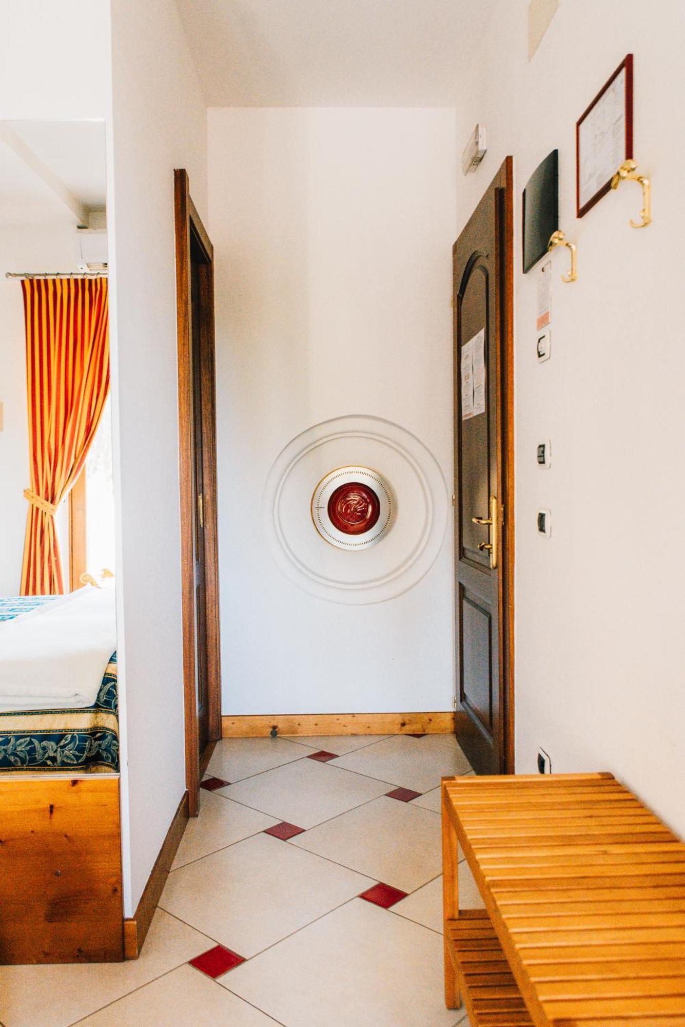 Arciduca Charming House Room & Breakfast Arco Kültér fotó